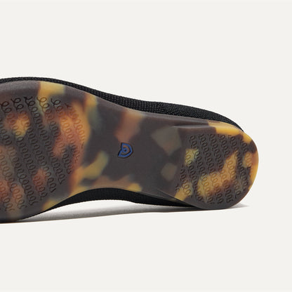The Emblem Point II in Black | Rothys Women