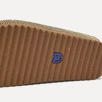 The Casual Clog in Toffee Raffia-Knit | Rothys Women