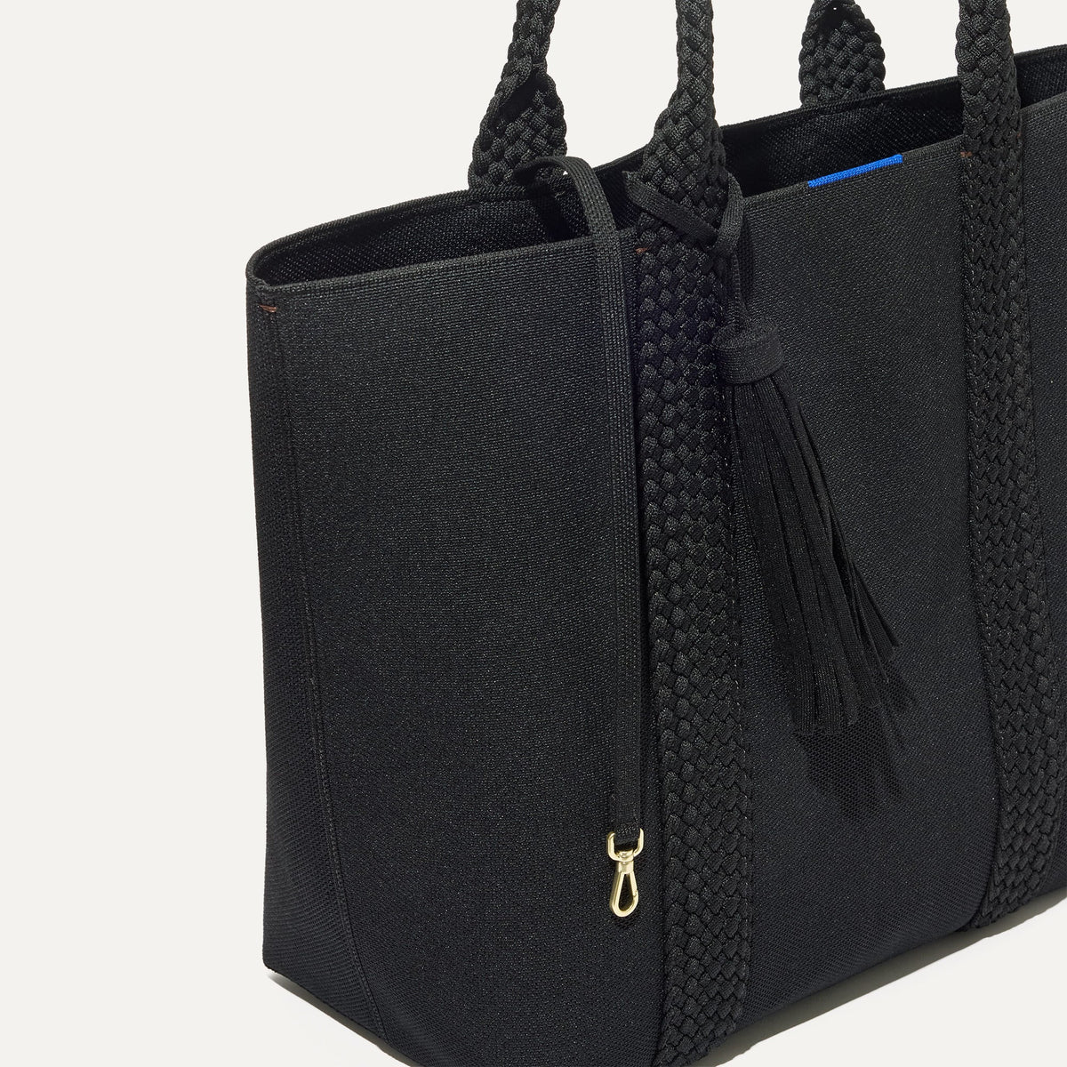 The Lightweight Tote in Black Licorice | Rothys Bags
