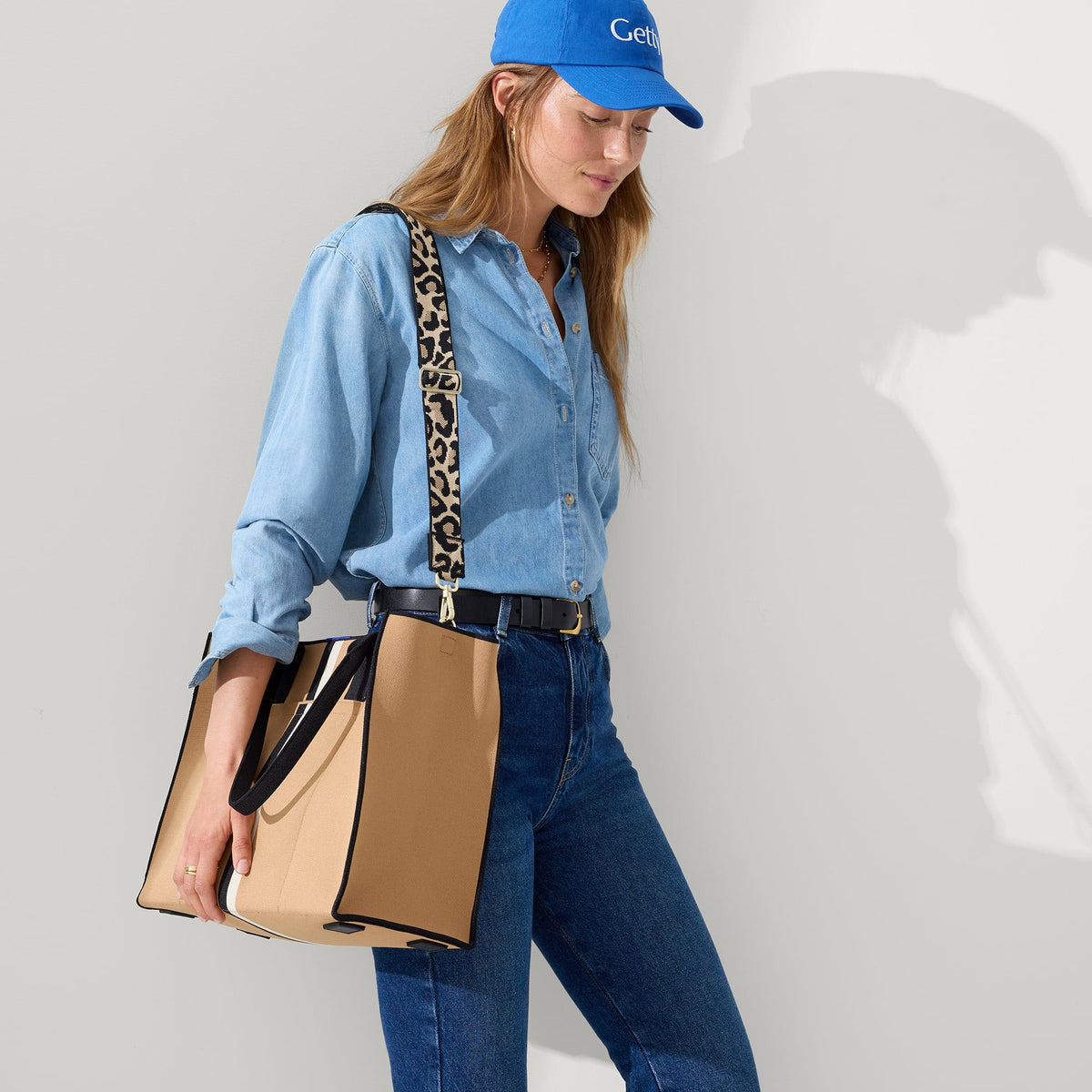 The Classic Tote in Grand Piano | Rothys Bags